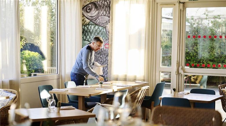 <b>Ibis Styles Bordeaux Begles Restaurant</b>. Images powered by <a href="https://iceportal.shijigroup.com/" title="IcePortal" target="_blank">IcePortal</a>.