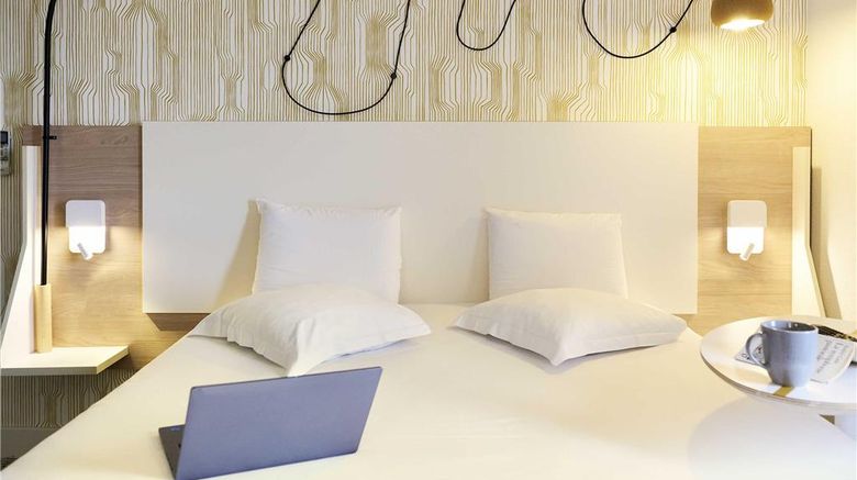 <b>Ibis Styles Bordeaux Begles Room</b>. Images powered by <a href="https://iceportal.shijigroup.com/" title="IcePortal" target="_blank">IcePortal</a>.
