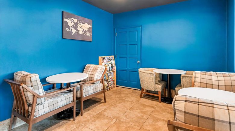<b>Maverick Hotel Eugene near University Restaurant</b>. Images powered by <a href="https://iceportal.shijigroup.com/" title="IcePortal" target="_blank">IcePortal</a>.