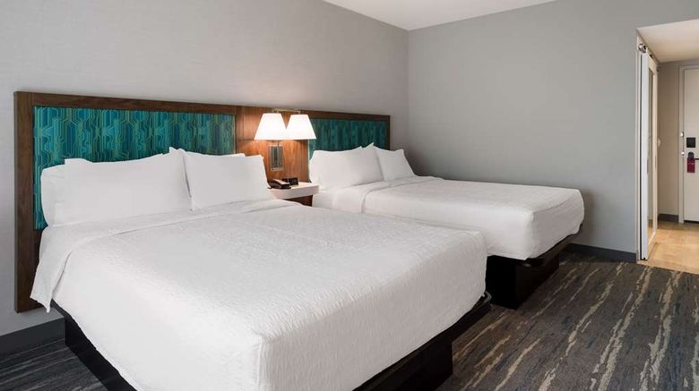 <b>Hampton Inn Concord Room</b>. Images powered by <a href="https://iceportal.shijigroup.com/" title="IcePortal" target="_blank">IcePortal</a>.