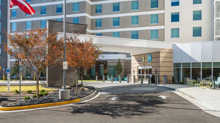 Home2 Suites by Hilton Atlanta Airport Exterior