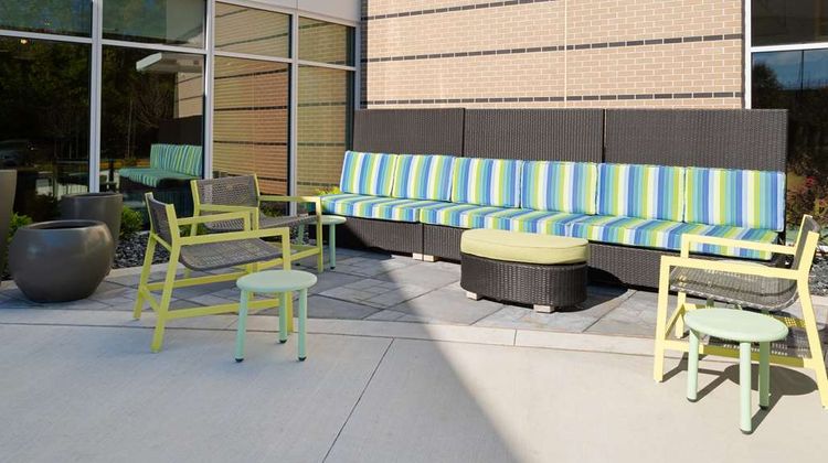 Home2 Suites by Hilton Atlanta Airport Exterior