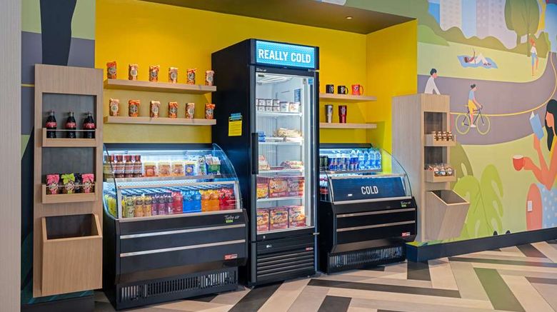 <b>Home2 Suites by Hilton Atlanta Airport Restaurant</b>. Images powered by <a href="https://iceportal.shijigroup.com/" title="IcePortal" target="_blank">IcePortal</a>.