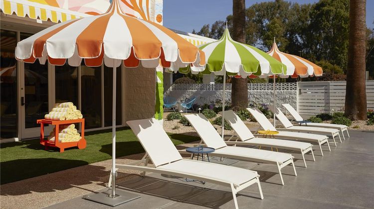 Avatar Hotel Santa Clara, Tapestry Coll Pool