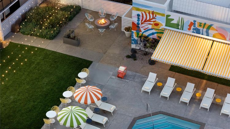 Avatar Hotel Santa Clara, Tapestry Coll Pool