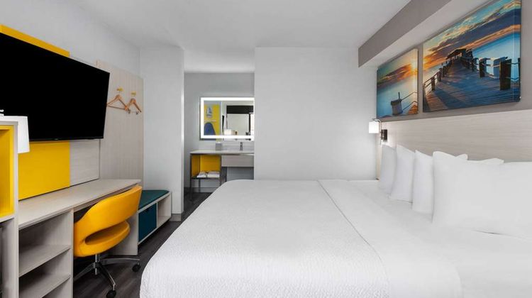 Days Inn by Wyndham Baltimore Northwest Room
