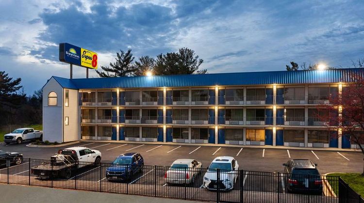 Days Inn by Wyndham Baltimore Northwest Exterior