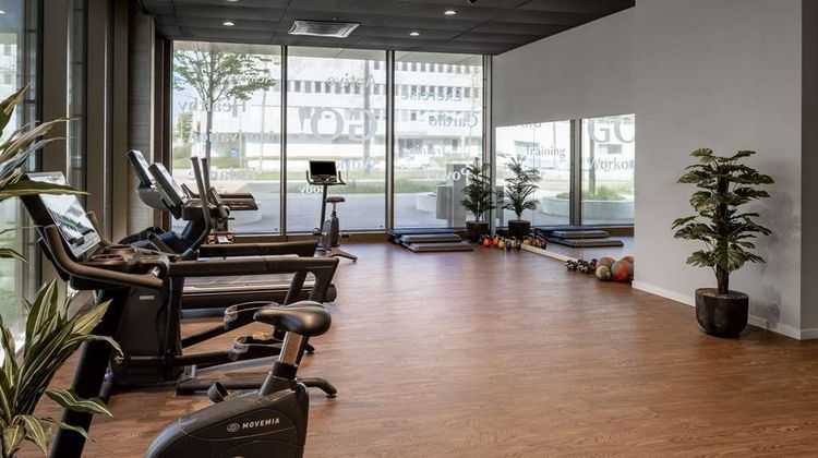 Radisson Hotel & Suites Zurich Health