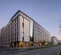 Radisson Hotel & Suites Zurich Exterior