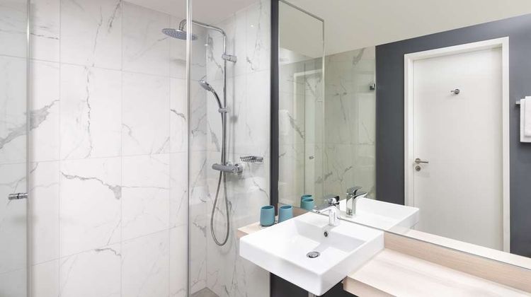Radisson Hotel & Suites Zurich Suite