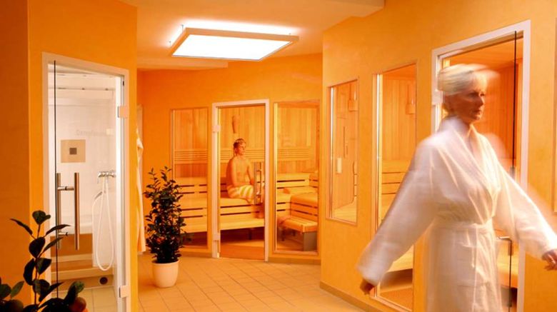 <b>Romantik Braunschweiger Hof Spa</b>. Images powered by <a href="https://iceportal.shijigroup.com/" title="IcePortal" target="_blank">IcePortal</a>.