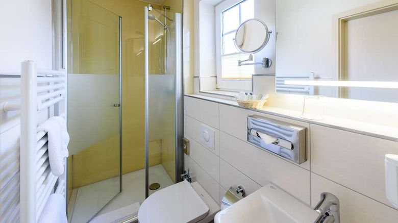 <b>Romantik Braunschweiger Hof Room</b>. Images powered by <a href="https://iceportal.shijigroup.com/" title="IcePortal" target="_blank">IcePortal</a>.