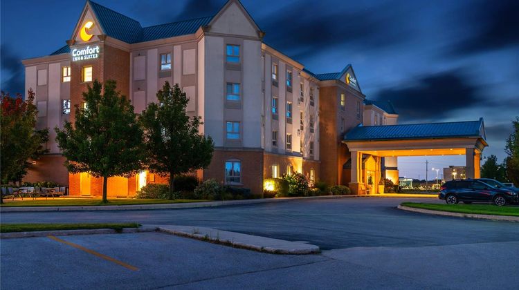Comfort Inn and Suites Kincardine Exterior