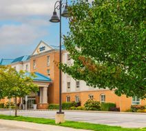 Comfort Inn and Suites Kincardine Exterior