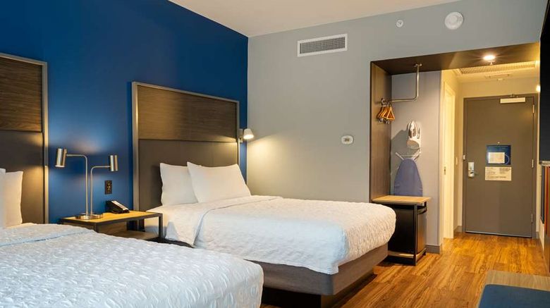 <b>Tru by Hilton Atlanta Airpt College Park Room</b>. Images powered by <a href="https://iceportal.shijigroup.com/" title="IcePortal" target="_blank">IcePortal</a>.