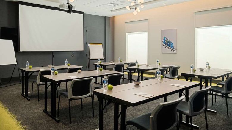 <b>Tru by Hilton Atlanta Airpt College Park Meeting</b>. Images powered by <a href="https://iceportal.shijigroup.com/" title="IcePortal" target="_blank">IcePortal</a>.