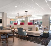 Home2 Suites by Hilton Jacksonville, NC Lobby