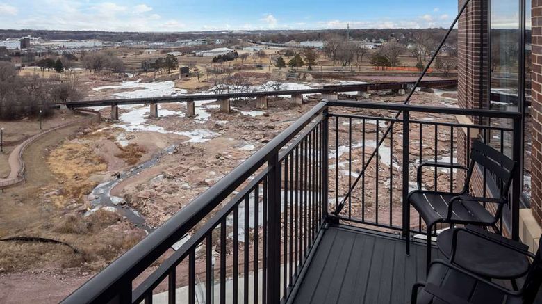 <b>Canopy by Hilton Sioux Falls Downtown Room</b>. Images powered by <a href="https://iceportal.shijigroup.com/" title="IcePortal" target="_blank">IcePortal</a>.
