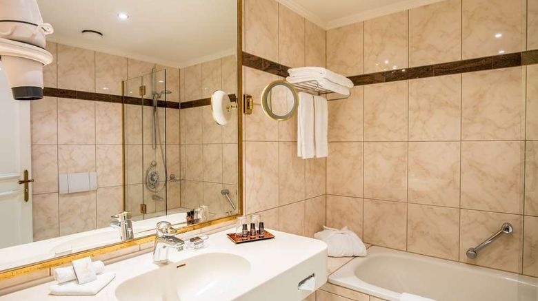 <b>Romantik Hotel Buelow Residenz Room</b>. Images powered by <a href="https://iceportal.shijigroup.com/" title="IcePortal" target="_blank">IcePortal</a>.