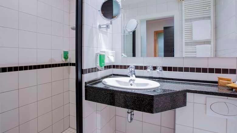 <b>Romantik Hotel Landschloss Fasanerie Room</b>. Images powered by <a href="https://iceportal.shijigroup.com/" title="IcePortal" target="_blank">IcePortal</a>.