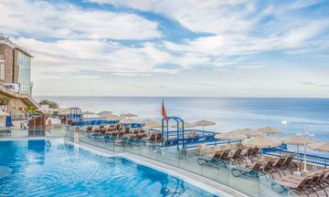 Cala Blanca Apartments