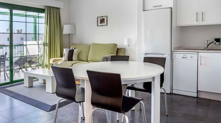 Club Del Carmen Room