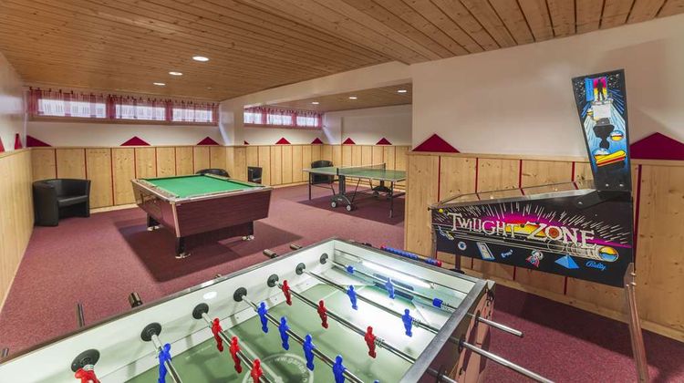 Alpine Club Recreation