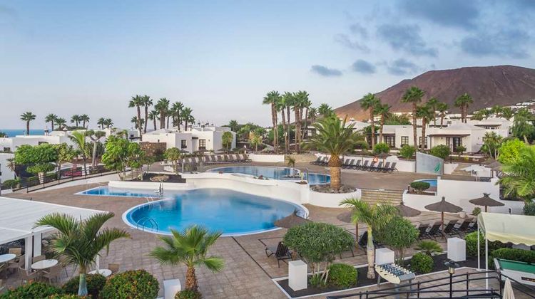 Jardines del Sol Bungalows Pool
