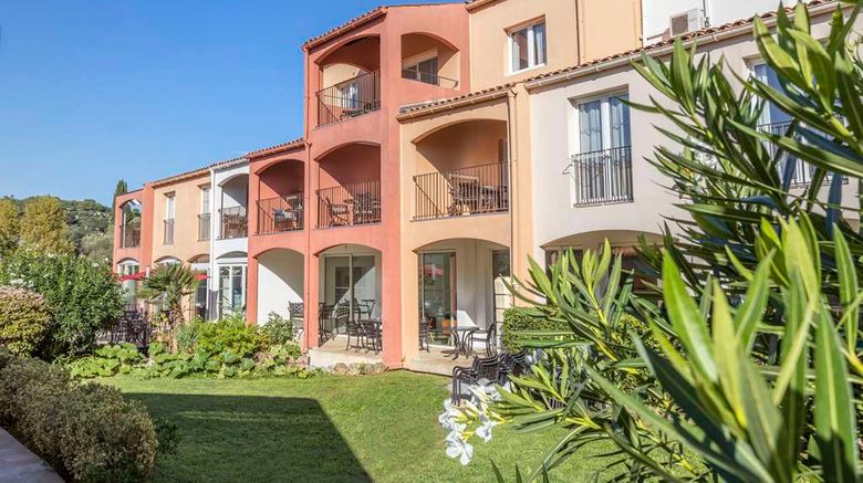 Le Club Mougins Exterior. Images powered by <a href="https://iceportal.shijigroup.com" target="_blank" rel="noopener">Ice Portal</a>.