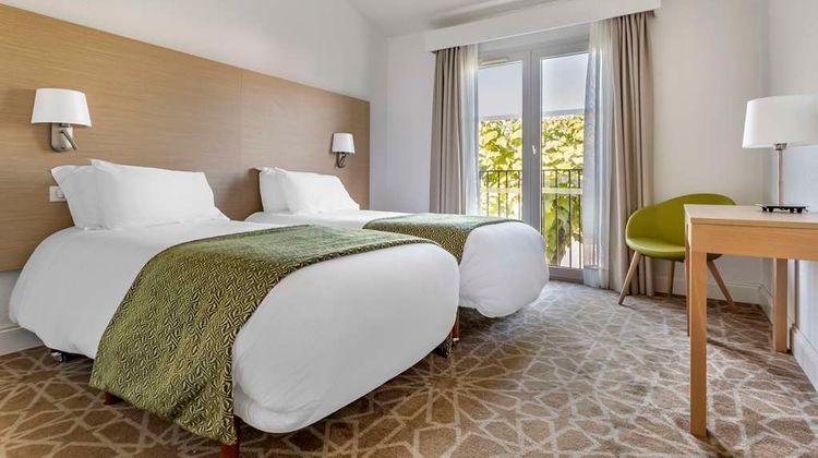 Le Club Mougins Room