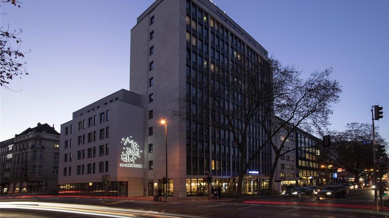 <b>me and all hotel dusseldorf Exterior</b>. Images powered by <a href="https://iceportal.shijigroup.com/" title="IcePortal" target="_blank">IcePortal</a>.