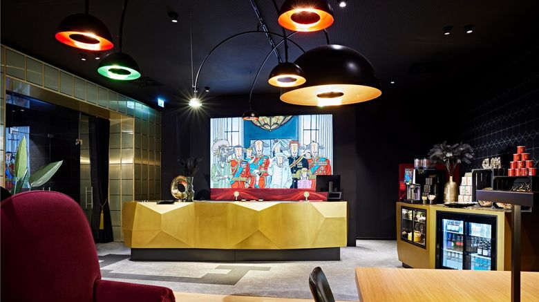 <b>me and all hotel Dusseldorf Oberkassel Lobby</b>. Images powered by <a href="https://iceportal.shijigroup.com/" title="IcePortal" target="_blank">IcePortal</a>.