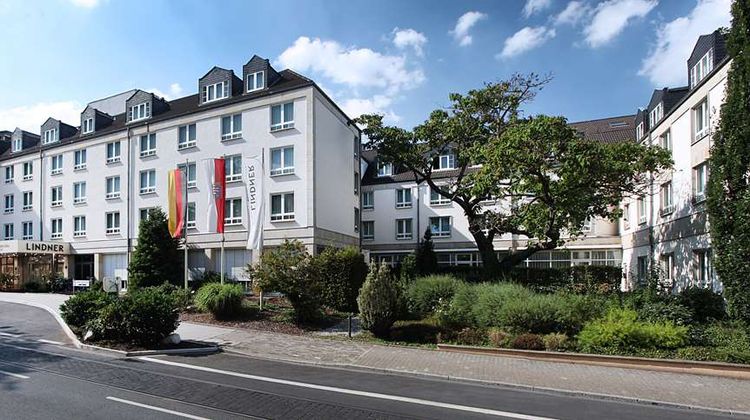 Lindner Hotel Frankfurt Hochst Exterior