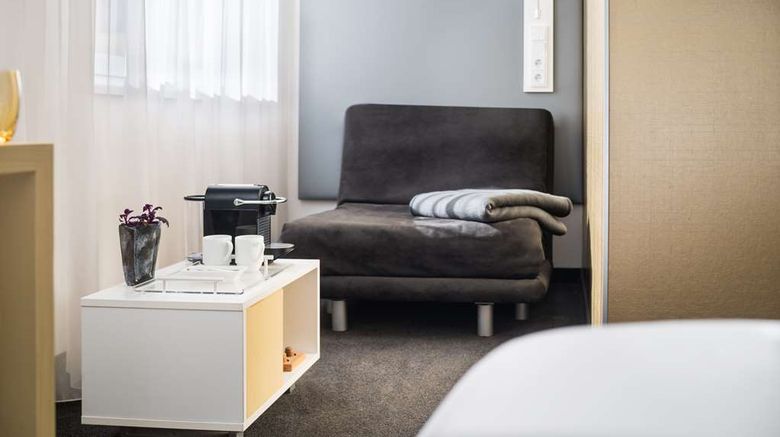 <b>Lindner Hotel Frankfurt Sportpark Room</b>. Images powered by <a href="https://iceportal.shijigroup.com/" title="IcePortal" target="_blank">IcePortal</a>.