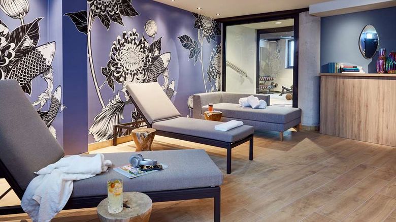 <b>me and all hotel hannover Spa</b>. Images powered by <a href="https://iceportal.shijigroup.com/" title="IcePortal" target="_blank">IcePortal</a>.