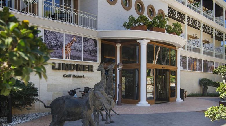 <b>Lindner Hotel Mallorca Portals Nous Exterior</b>. Images powered by <a href="https://iceportal.shijigroup.com/" title="IcePortal" target="_blank">IcePortal</a>.