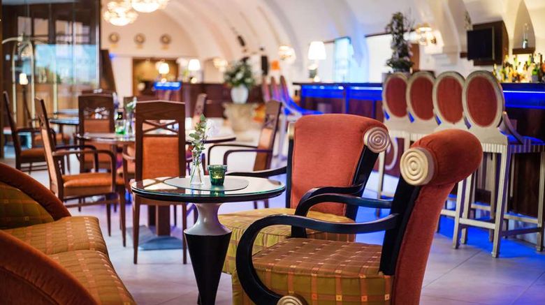 <b>Lindner Hotel Prague Castle Pool</b>. Images powered by <a href="https://iceportal.shijigroup.com/" title="IcePortal" target="_blank">IcePortal</a>.