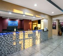 Rodeway Inn Brandon - Jackson East Lobby