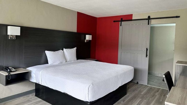 <b>Ramada by Wyndham Cocoa Room</b>. Images powered by <a href="https://iceportal.shijigroup.com/" title="IcePortal" target="_blank">IcePortal</a>.