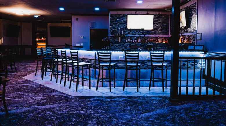 <b>Inn on the Square Restaurant</b>. Images powered by <a href="https://iceportal.shijigroup.com/" title="IcePortal" target="_blank">IcePortal</a>.