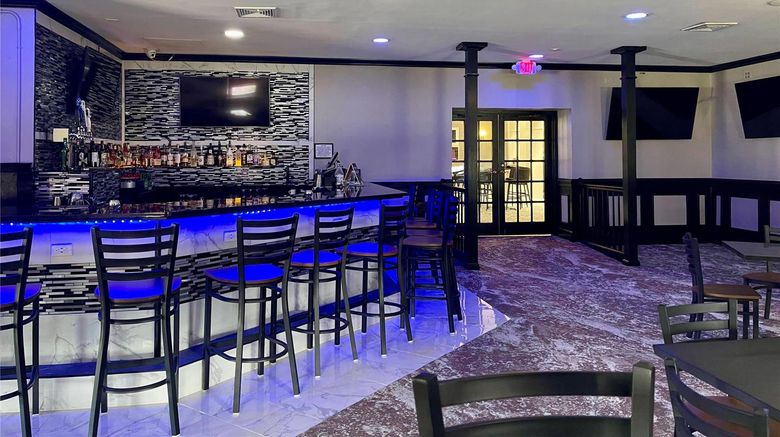 <b>Inn on the Square Restaurant</b>. Images powered by <a href="https://iceportal.shijigroup.com/" title="IcePortal" target="_blank">IcePortal</a>.