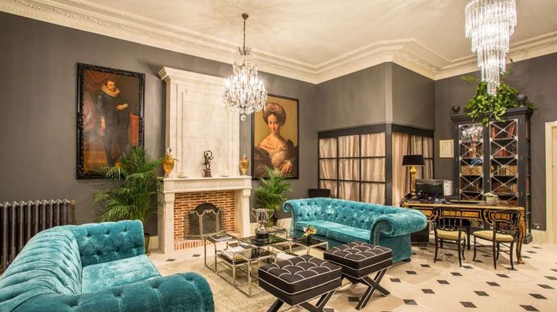 <b>Hotel Vendome, BW Signature Collection Lobby</b>. Images powered by <a href="https://iceportal.shijigroup.com/" title="IcePortal" target="_blank">IcePortal</a>.