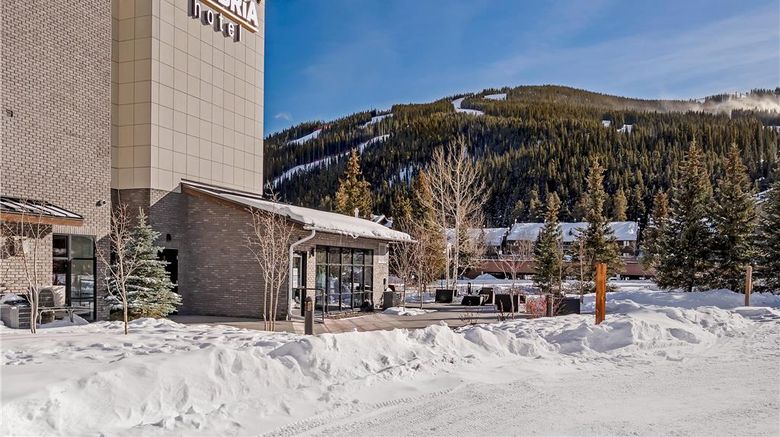<b>Cambria Hotel Copper Mountain Exterior</b>. Images powered by <a href="https://iceportal.shijigroup.com/" title="IcePortal" target="_blank">IcePortal</a>.