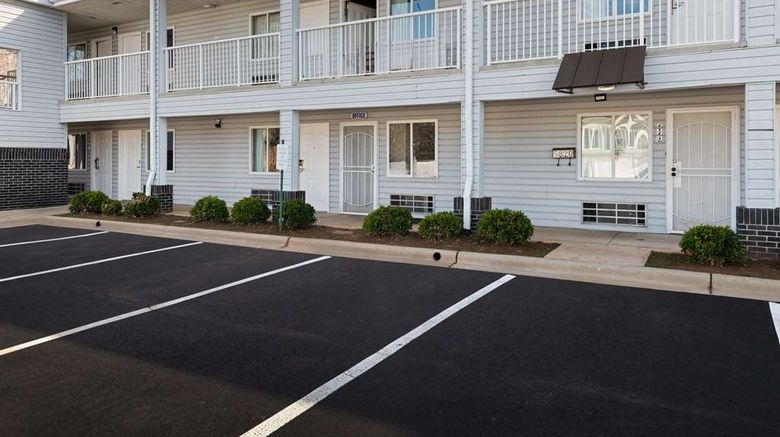 <b>Rodeway Inn Charlotte Independence Blvd Exterior</b>. Images powered by <a href="https://iceportal.shijigroup.com/" title="IcePortal" target="_blank">IcePortal</a>.