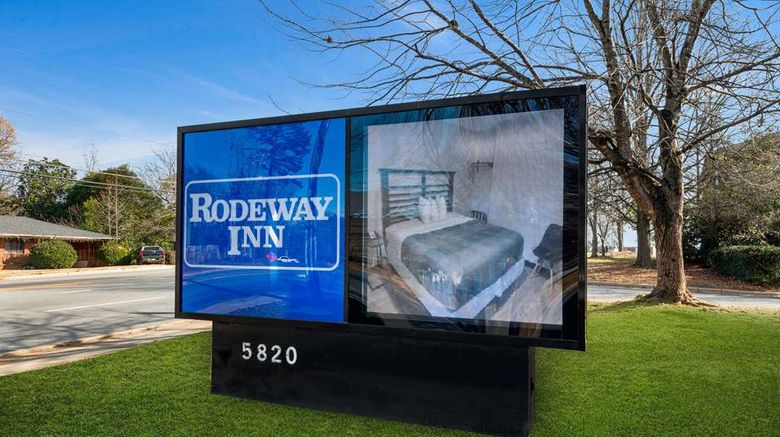 <b>Rodeway Inn Charlotte Independence Blvd Exterior</b>. Images powered by <a href="https://iceportal.shijigroup.com/" title="IcePortal" target="_blank">IcePortal</a>.