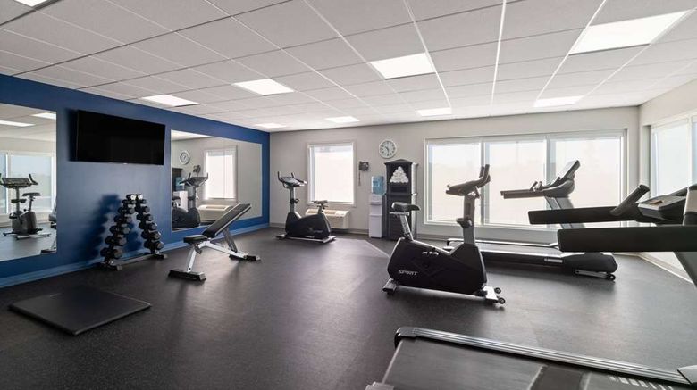 <b>Microtel by Wyndham Lachute Health</b>. Images powered by <a href="https://iceportal.shijigroup.com/" title="IcePortal" target="_blank">IcePortal</a>.