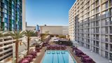 Harrah's Las Vegas Hotel & Casino Pool