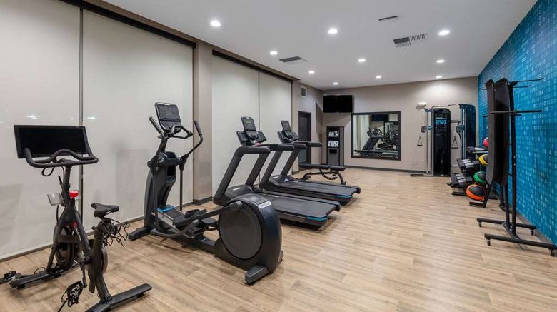 <b>La Quinta Inn & Suites by Wyndham Health</b>. Images powered by <a href="https://iceportal.shijigroup.com/" title="IcePortal" target="_blank">IcePortal</a>.