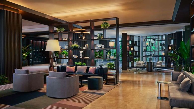 <b>Pendry Newport Beach Lobby</b>. Images powered by <a href="https://iceportal.shijigroup.com/" title="IcePortal" target="_blank">IcePortal</a>.