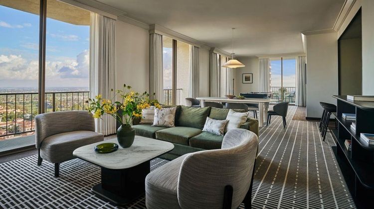 Pendry Newport Beach Room